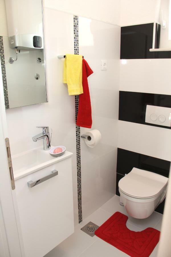 Apartmani Corleone Bilice Εξωτερικό φωτογραφία