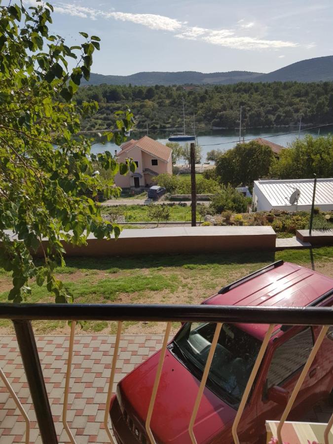 Apartmani Corleone Bilice Εξωτερικό φωτογραφία